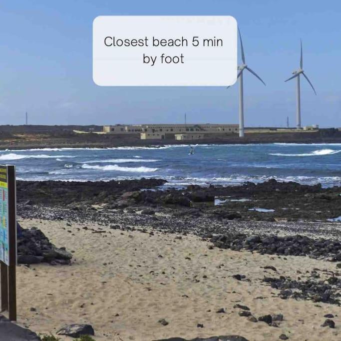 La Cabanana - Apartment W Pool And High-Speed Wifi Corralejo Zewnętrze zdjęcie